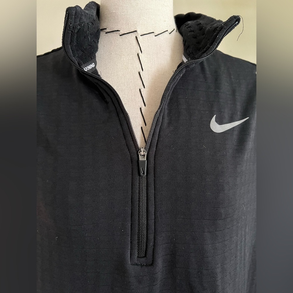 Nike Black Long Sleeve Pullover Running Shirt - Size L - Picture 6 of 10